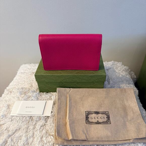 Authentic Gucci GG Marmont Wallet On A Chain - Picture 10 of 16